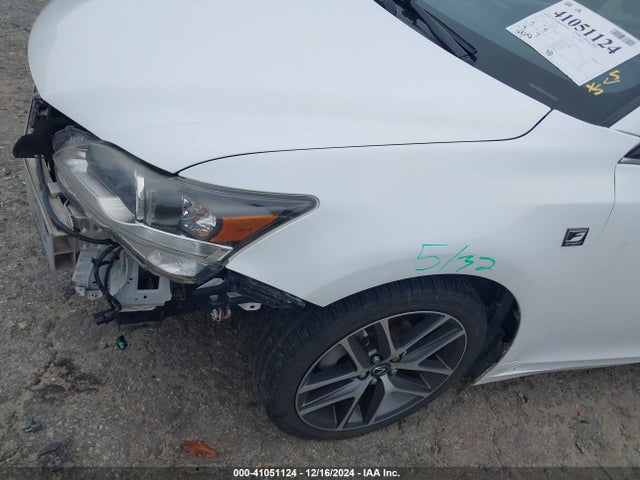 JTHKD5BH1E2195761 Lexus CT 200H