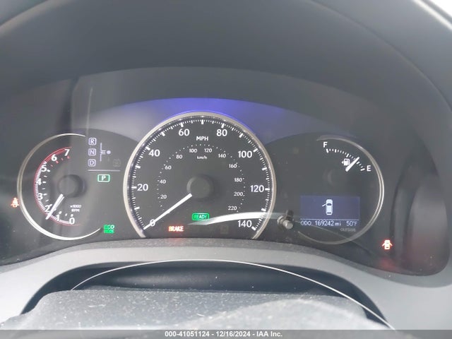 JTHKD5BH1E2195761 Lexus CT 200H