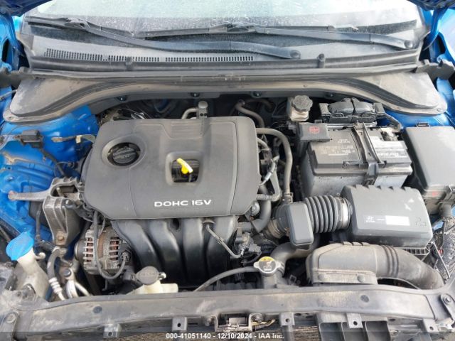 KMHD84LF6HU060656 Hyundai ELANTRA SE