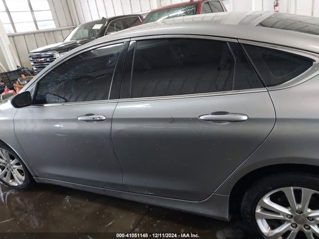 1C3CCCAB9FN526861 Chrysler 200 Limited