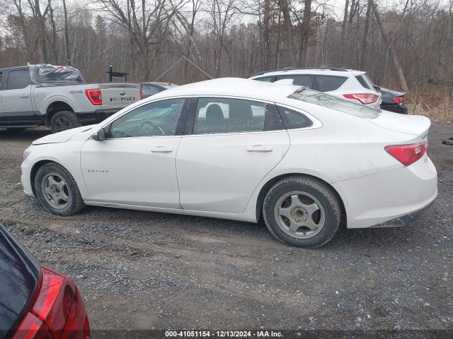 1G1ZE5ST3HF274307 Chevrolet MALIBU 1LT