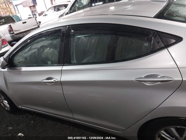 Hyundai ELANTRA SE 2016 5NPDH4AE1GH783595 Image 14