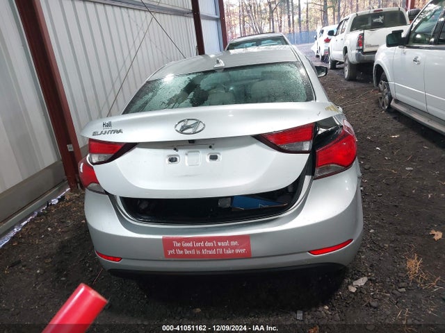 Hyundai ELANTRA SE 2016 5NPDH4AE1GH783595 Image 16
