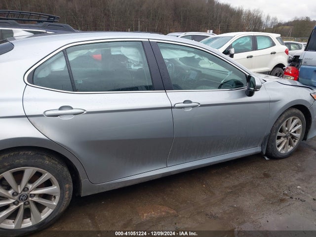 Toyota CAMRY LE 2024 4T1C11AK7RU871530 Image 13