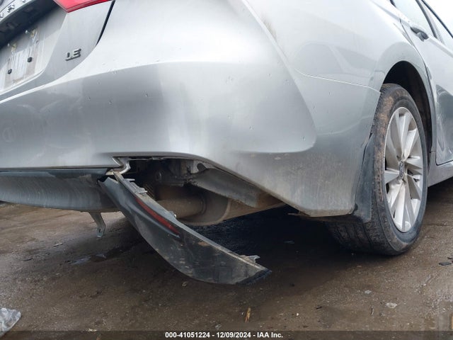 Toyota CAMRY LE 2024 4T1C11AK7RU871530 Image 17