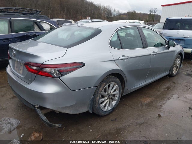 Toyota CAMRY LE 2024 4T1C11AK7RU871530 Image 4