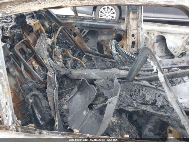 WBA3A5C57FF609832 BMW 328I