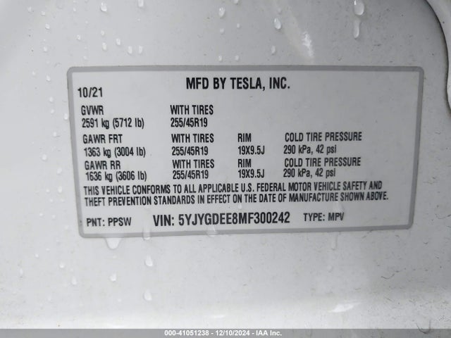 2021 TESLA MODEL Y 5YJYGDEE8MF300242 Photo 8