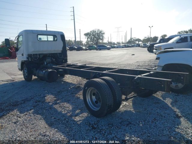 2017 MITSUBISHI FEC72S JL6BNK1A8HK003118 Photo 2