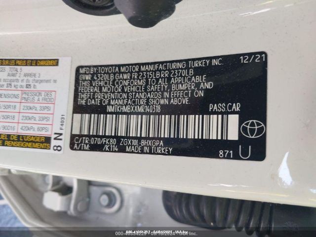 NMTKHMBXXMR140318 Toyota C-HR XLE