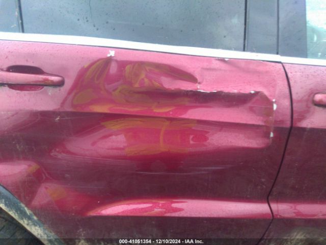 1C4RJFAGXKC547913 Jeep Grand Cherokee Laredo E 4x4