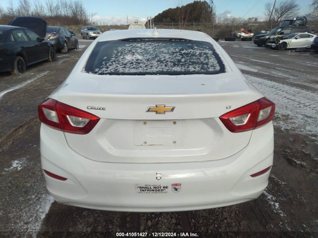 Chevrolet Cruze Lt Auto 2017 1G1BE5SM0H7256111 Image 16