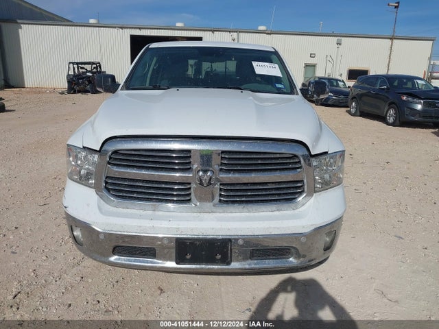 1C6RR7GT0HS549209 RAM 1500 Big Horn  4x4 6'4 Box