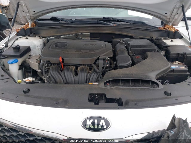 KIA OPTIMA EX 2016 5XXGU4L32GG096951 Image 10