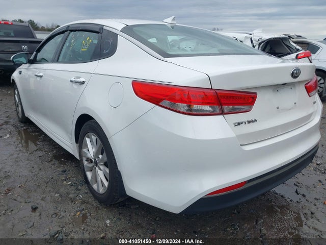 KIA OPTIMA EX 2016 5XXGU4L32GG096951 Image 3