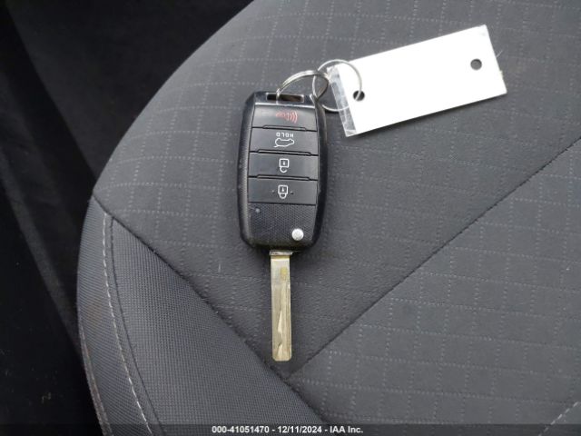 5XYPGDA3XJG344425 KIA Sorento 2.4l Lx