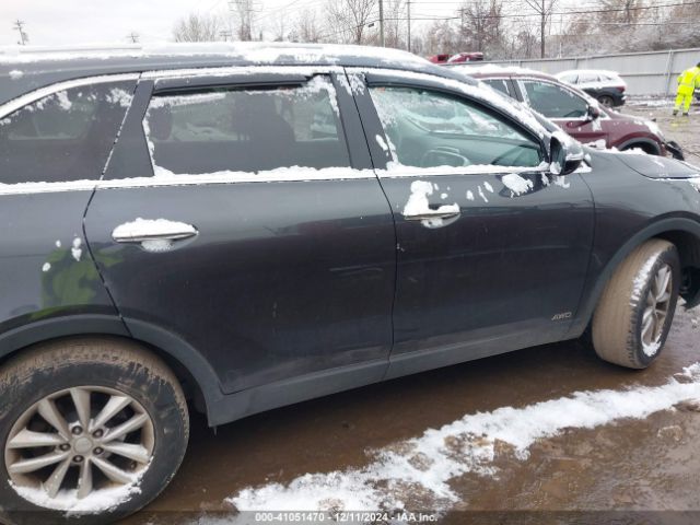 5XYPGDA3XJG344425 KIA Sorento 2.4l Lx