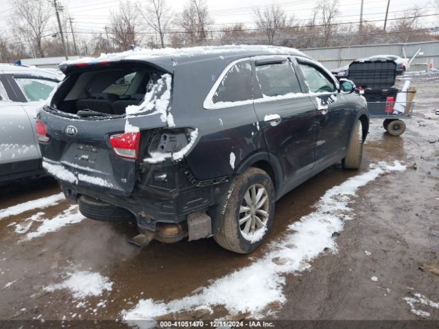 5XYPGDA3XJG344425 KIA Sorento 2.4l Lx
