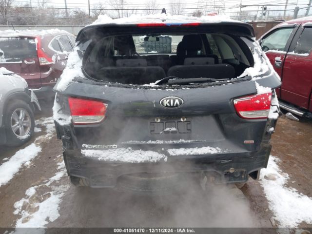5XYPGDA3XJG344425 KIA Sorento 2.4l Lx