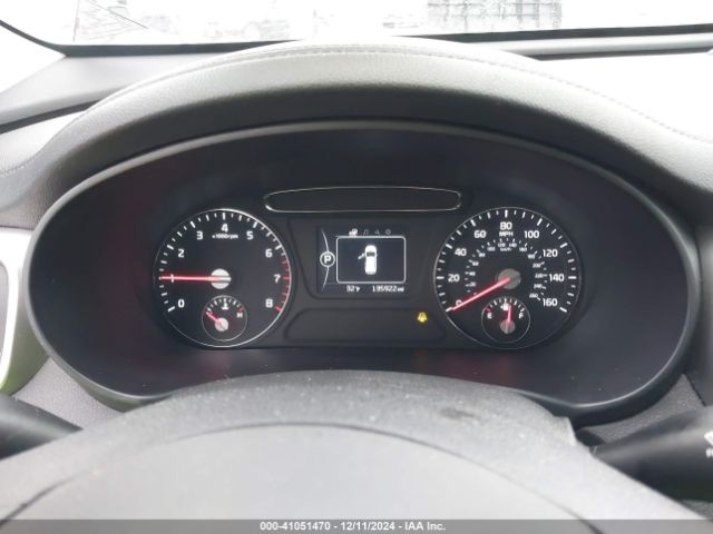 5XYPGDA3XJG344425 KIA Sorento 2.4l Lx