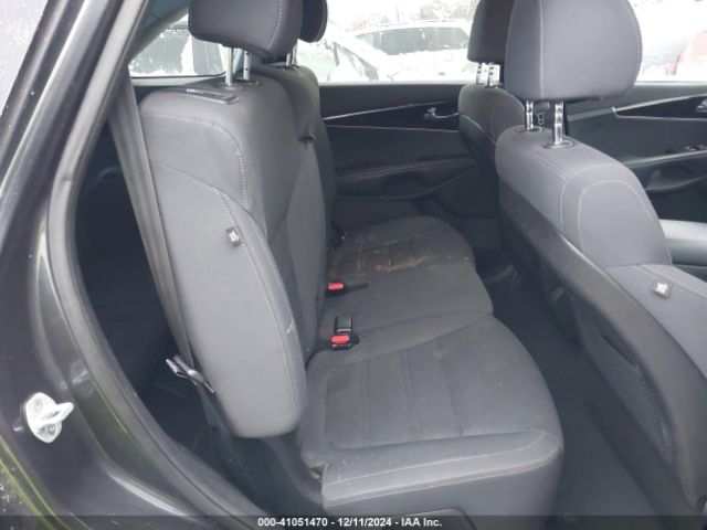 5XYPGDA3XJG344425 KIA Sorento 2.4l Lx
