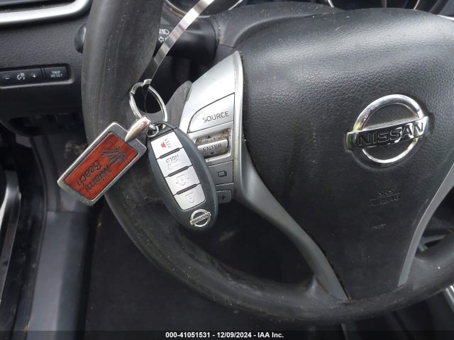 Nissan ROGUE SV 2015 5N1AT2MV8FC782905 Image 11