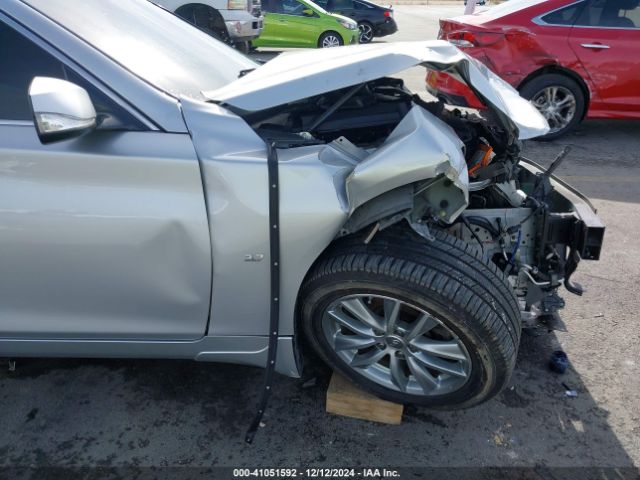 JN1BV7AR6FM405672 Infiniti Q50 Premium