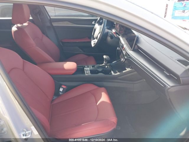 KNAG64J75S5301981 KIA K5 Gt-line