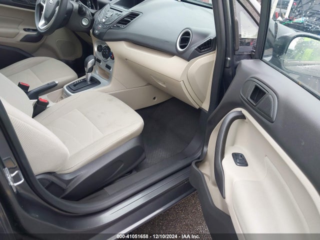 Ford FIESTA SE 2019 3FADP4BJ6KM144300 Image 5
