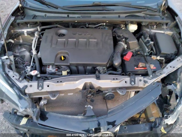 Toyota COROLLA LE 2018 5YFBURHE6JP795046 Image 10