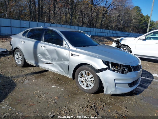 2018 5XXGT4L3XJG226064 main image