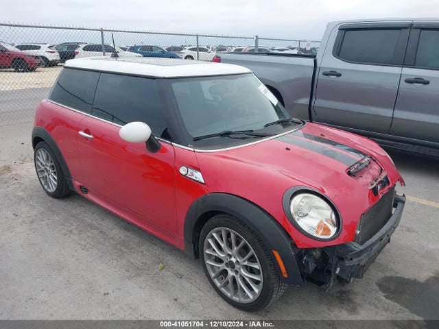 2011 MINI COOPER S WMWSV3C52BTY16239 Photo 0