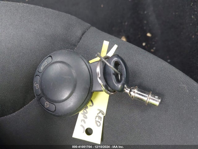 2011 MINI COOPER S WMWSV3C52BTY16239 Photo 10