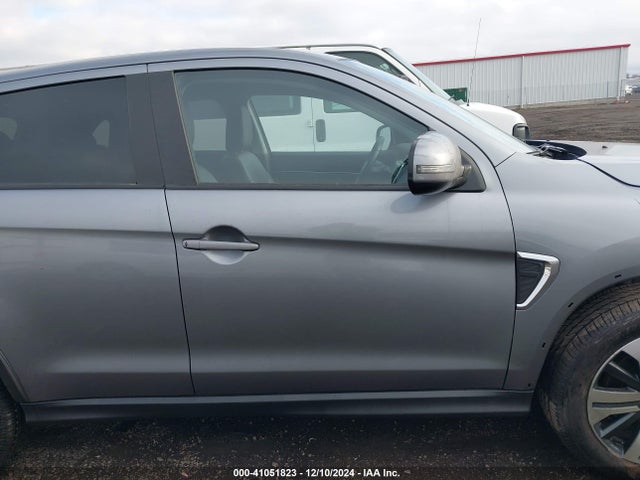JA4ARUAU1NU008119 Mitsubishi Outlander Sport 2.0 Be /2.0 Es /2.0 Le /2.0 Se /2.0 Se Special Edition