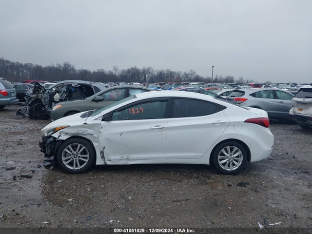 Hyundai ELANTRA SE 2016 5NPDH4AE3GH722135 Image 15