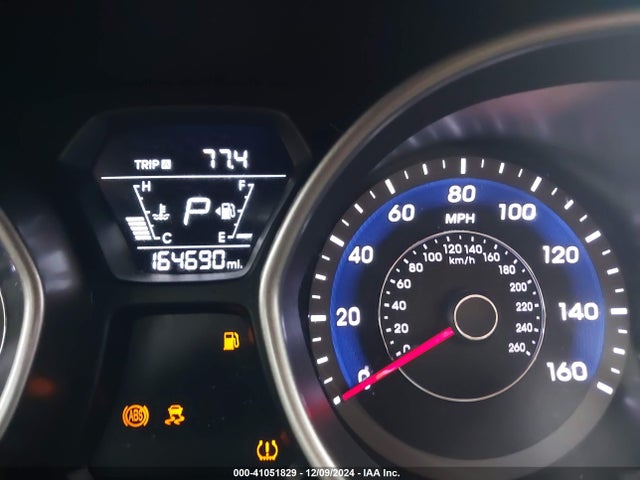 Hyundai ELANTRA SE 2016 5NPDH4AE3GH722135 Image 16