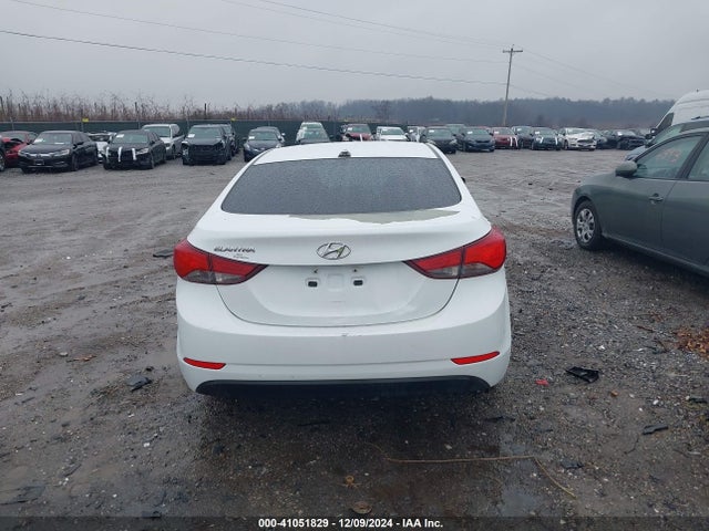Hyundai ELANTRA SE 2016 5NPDH4AE3GH722135 Image 17
