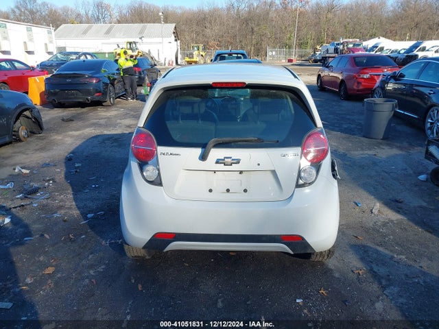 Chevrolet Spark 1lt Cvt 2015 KL8CD6S98FC727452 Image 17