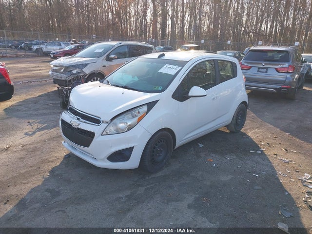 Chevrolet Spark 1lt Cvt 2015 KL8CD6S98FC727452 Image 2