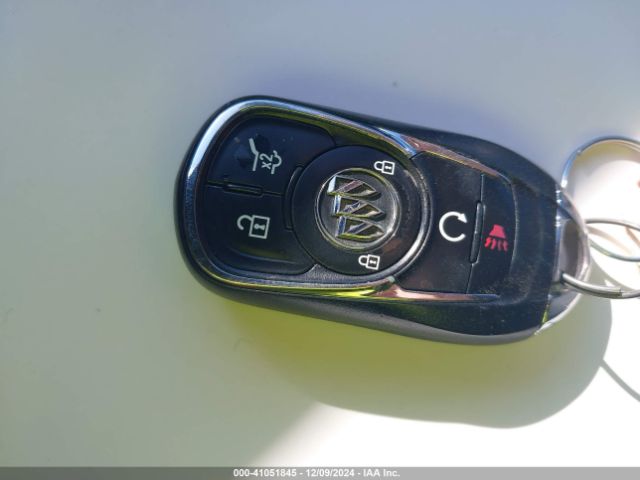 5GAEVBKW9KJ130653 Buick Enclave Awd Premium
