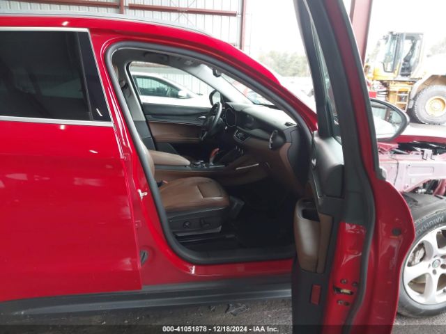 2018 ALFA ROMEO STELVIO ZASFAKAN7J7B93972 Photo 4