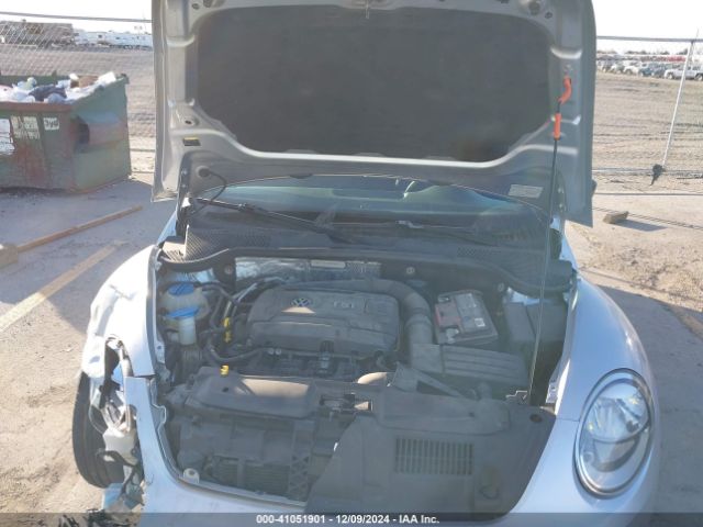 3VWF17AT8EM640628 Volkswagen Beetle 1.8t Entry
