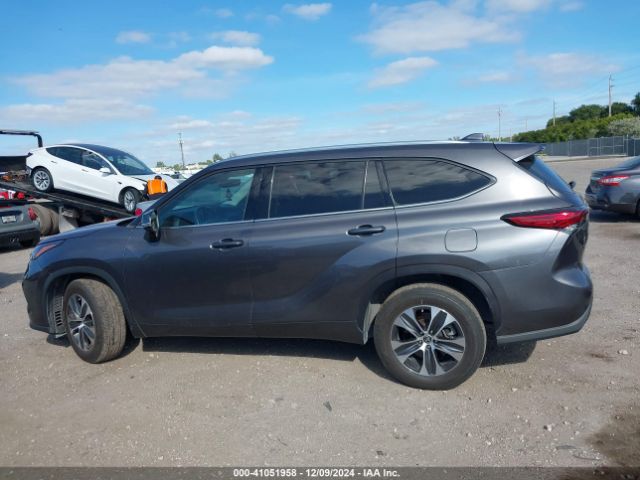 5TDGZRAH7MS088500 Toyota Highlander Xle