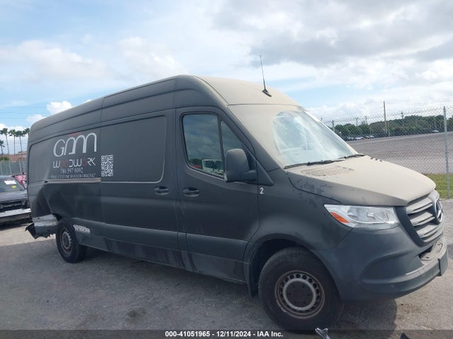 W1Y40CHY7NT090035 Mercedes-Benz Sprinter 2500 High Roof I4