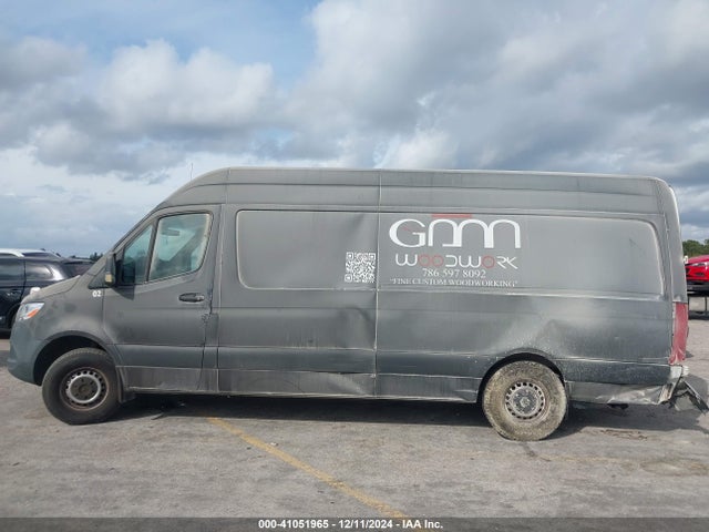 W1Y40CHY7NT090035 Mercedes-Benz Sprinter 2500 High Roof I4