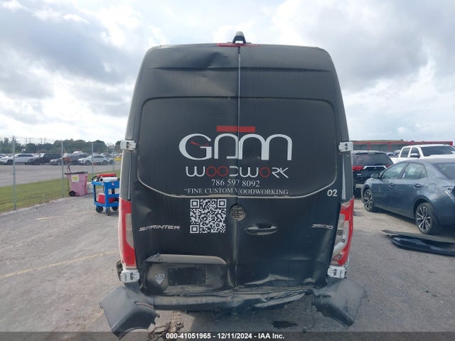 W1Y40CHY7NT090035 Mercedes-Benz Sprinter 2500 High Roof I4