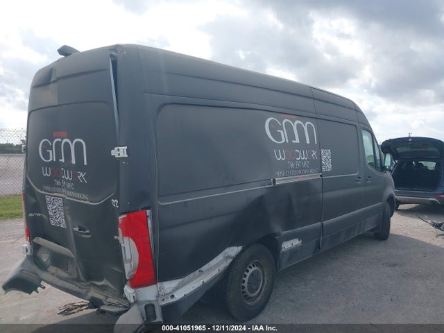 W1Y40CHY7NT090035 Mercedes-Benz Sprinter 2500 High Roof I4