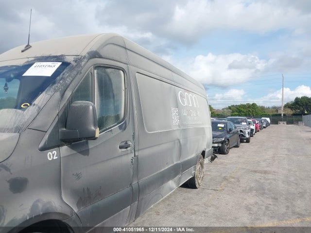 W1Y40CHY7NT090035 Mercedes-Benz Sprinter 2500 High Roof I4