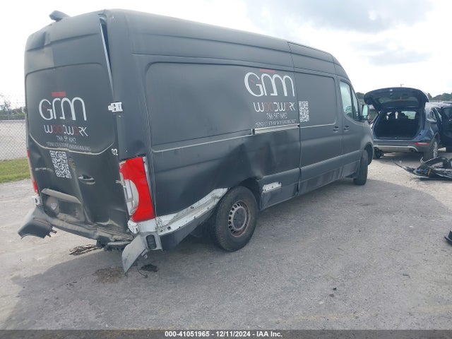 W1Y40CHY7NT090035 Mercedes-Benz Sprinter 2500 High Roof I4