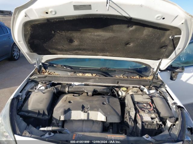 1G11D5SL8FF206677 Chevrolet MALIBU 2LT